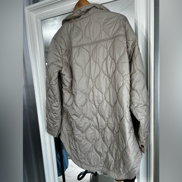 PRIV jacket - Picture 2 of 2